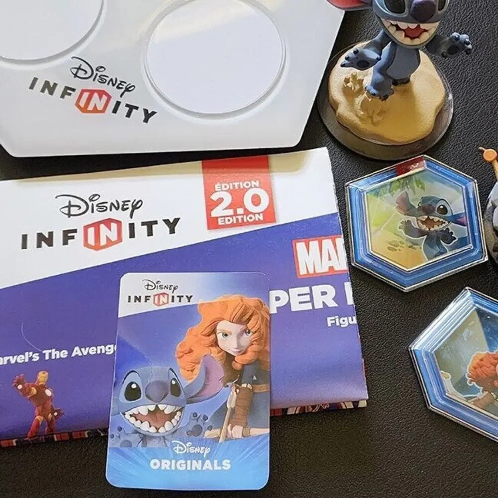 Disney Infinity Figure Base Portal Pad Plus 2 Figures Brave Merida Stitch‎
